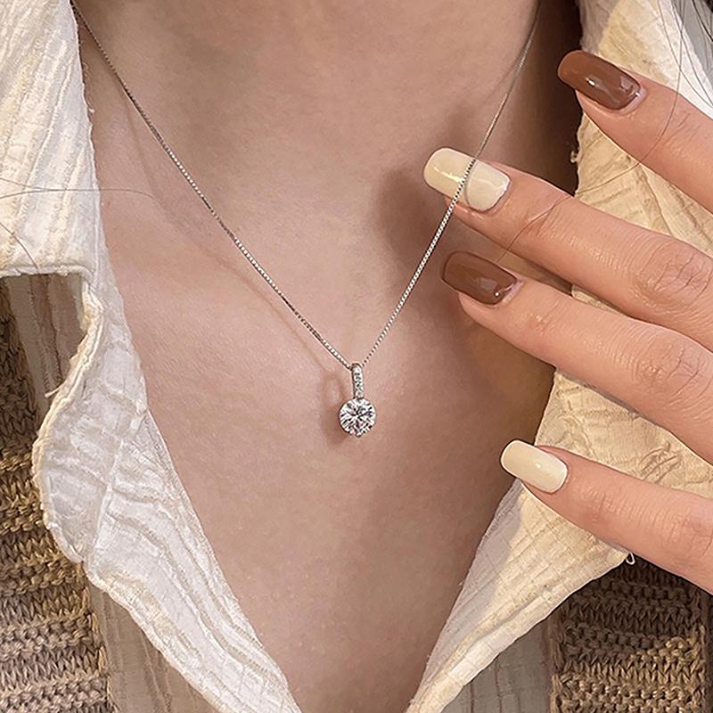 Elegant Round-Cut Solitaire Pendant Necklace